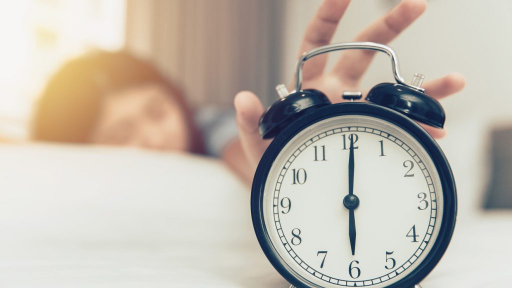 6 Surprising Benefits of Waking Up in the Morning